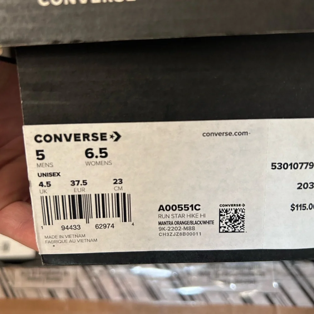 NWT Converse Run Star Hike Sneakers - Picture 5 of 5